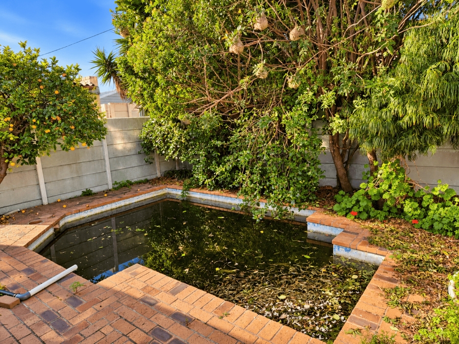 2 Bedroom Property for Sale in Protea Heights Western Cape